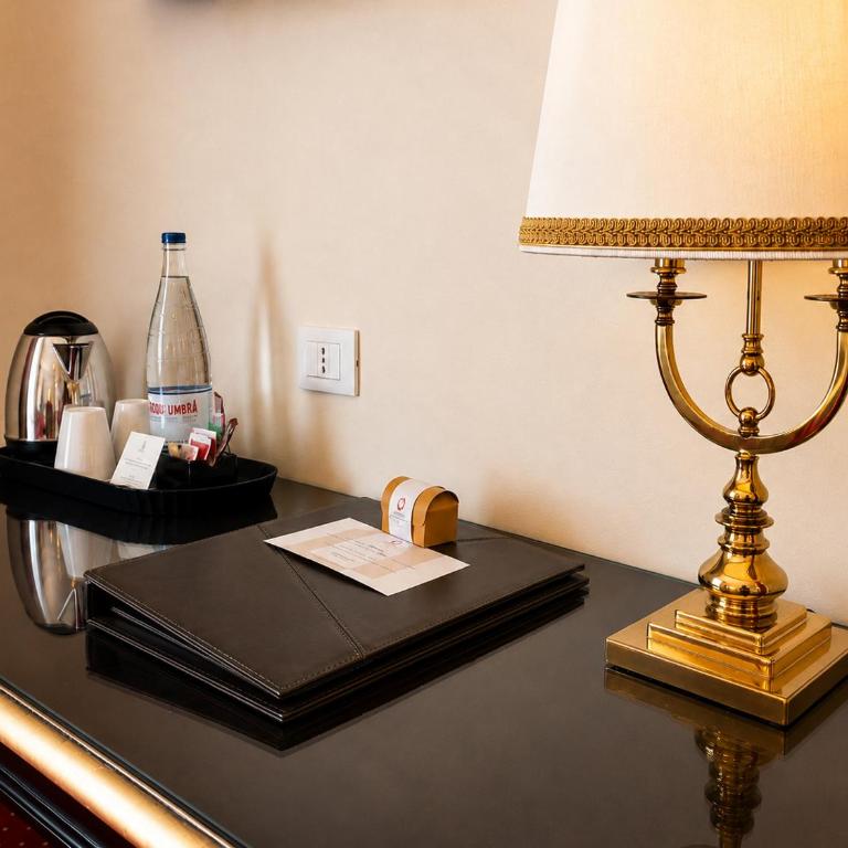 Giotto Hotel & Spa - Suite con Vasca Idromassaggio - 3