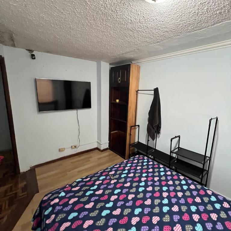 Cozy apartment in Quito - La Magdalena - One-Bedroom Apartment - 5