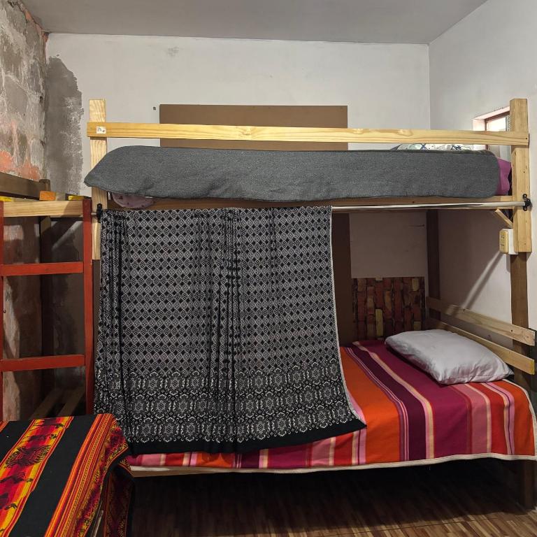 Hostel Viajeros Arequipa - Habitación Compartida Femenina - 2