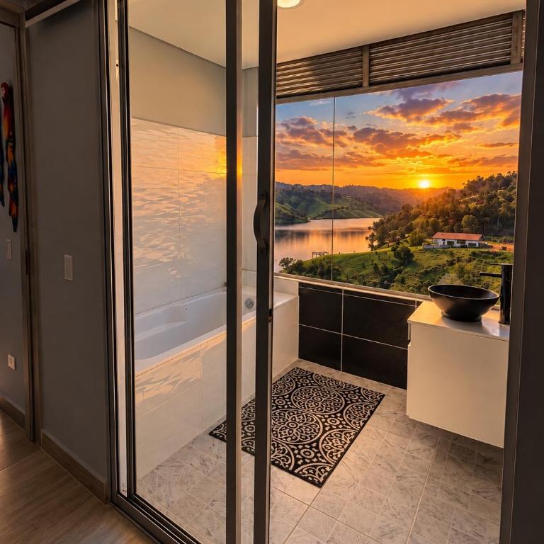 Vista al Lago Balcón Privado Relax Total - Apartamento de 2 dormitorios - 8