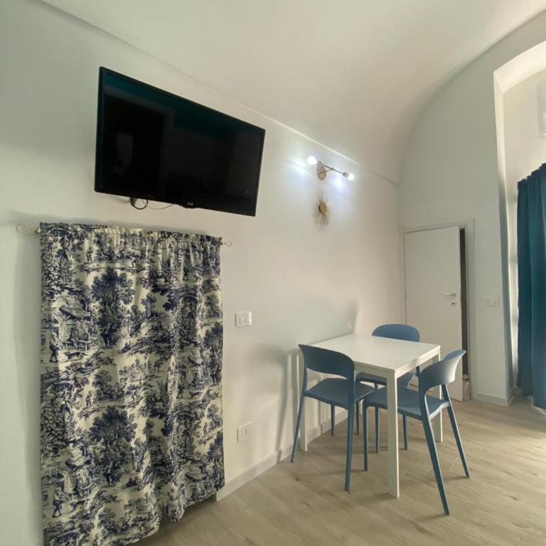 Casa Bonbon - One-Bedroom Apartment - 4