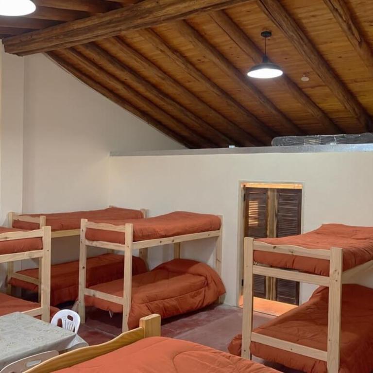 Chateau Escondido 20-Bed Dormitory - One-Bedroom House - 9