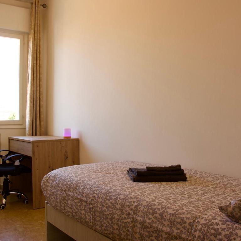Venezia 15min Bus sotto WiFi A C - Two-Bedroom Apartment with Balcony and Terrace - 48