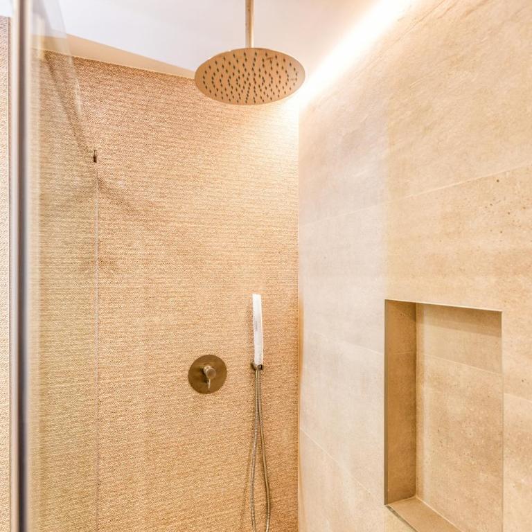 Luxury Málaga Beachfront Triplex Private Garden - Apartamento con 3 dormitorios - Frente al océano - 14