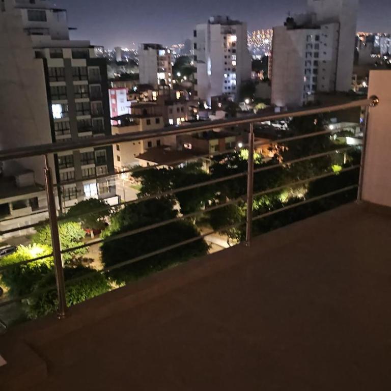 Soft Bed, Penthouse, Parking, 7 min Center - Apartamento de 3 dormitorios - 3