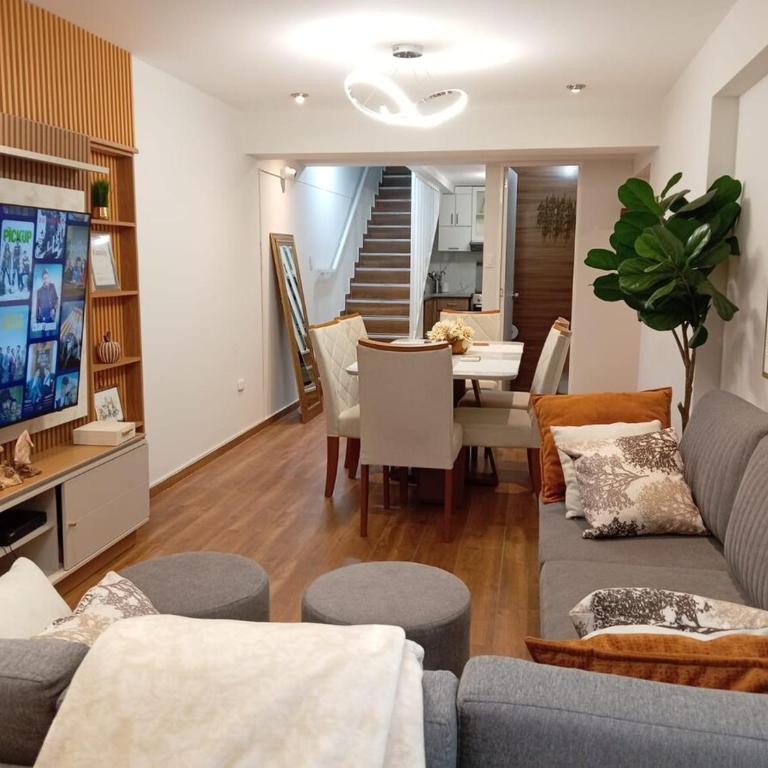 Soft Bed, Penthouse, Parking, 7 min Center - Apartamento de 3 dormitorios - 7