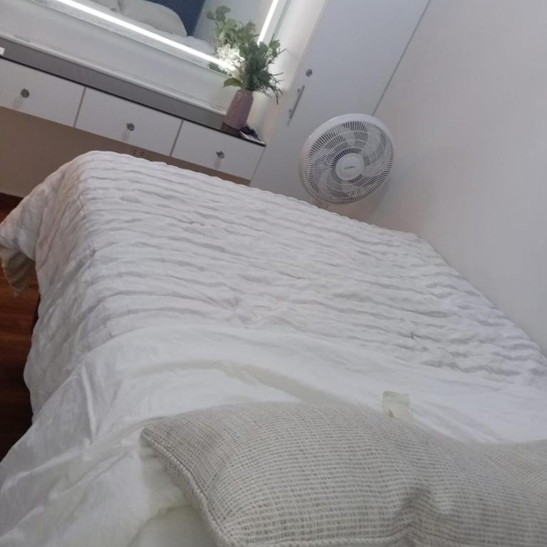 Soft Bed, Penthouse, Parking, 7 min Center - Apartamento de 3 dormitorios - 48