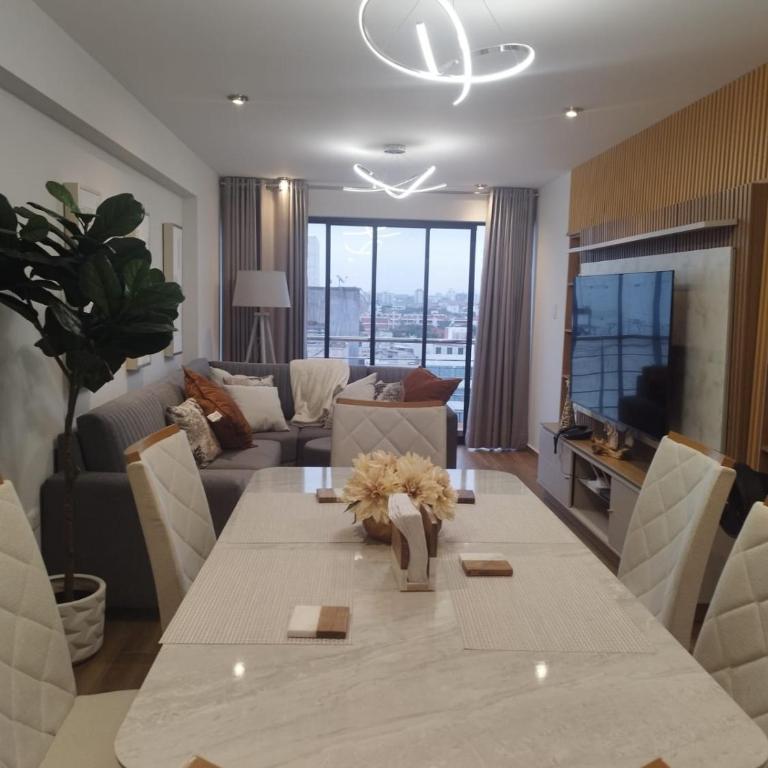 Soft Bed, Penthouse, Parking, 7 min Center - Apartamento de 3 dormitorios - 60