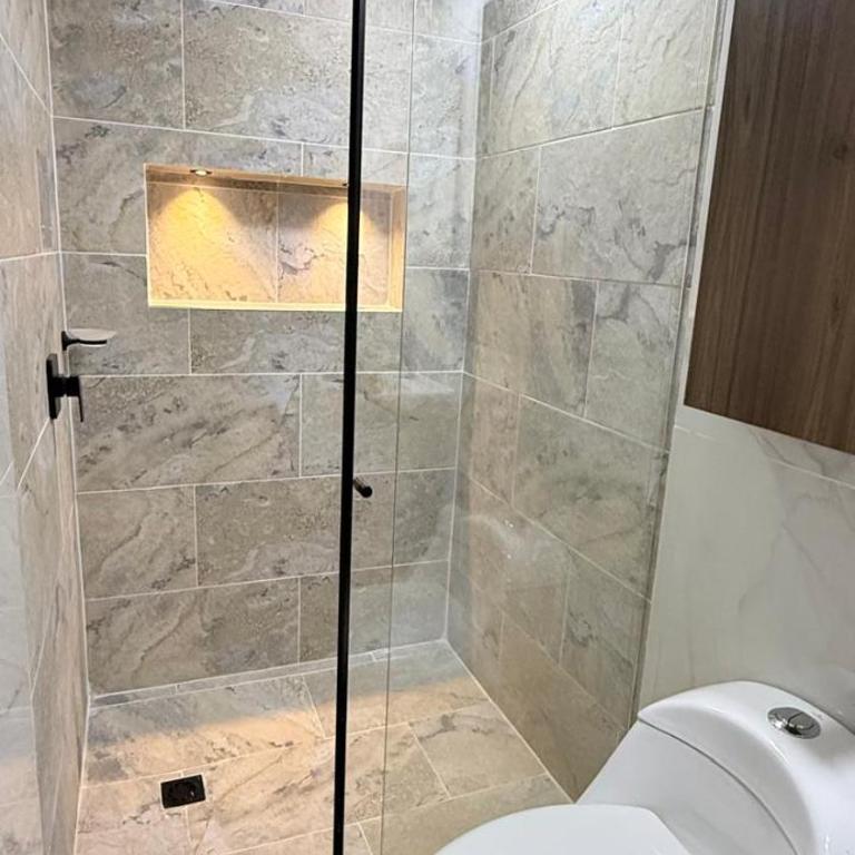 Modern & Luxury 3 bedroom apartment AC Parking - Apartamento de 3 dormitorios - 16