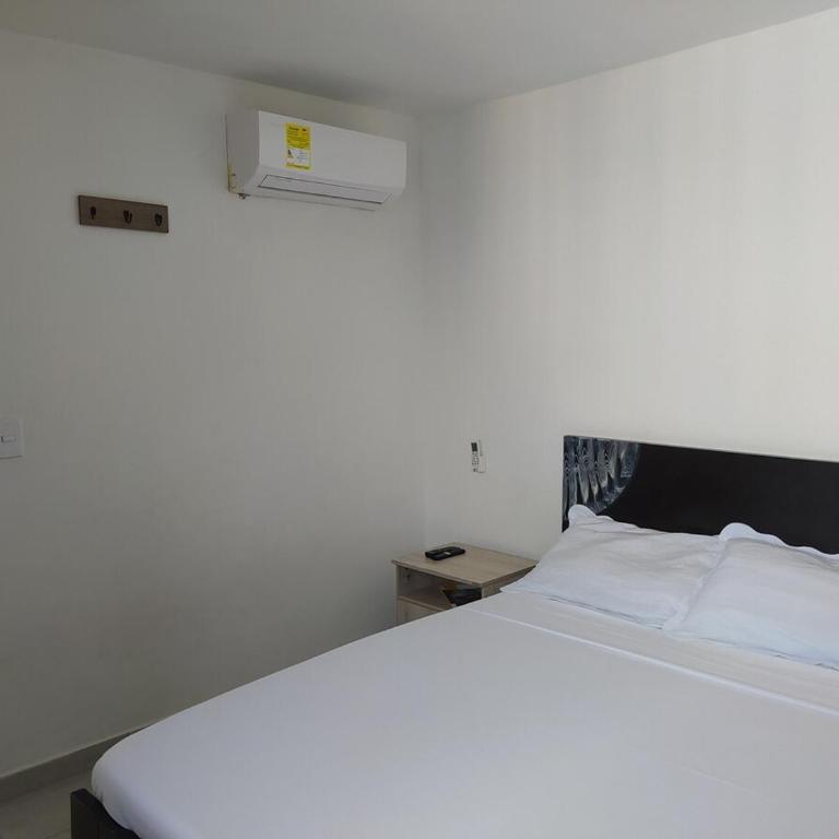 apto condominio zona norte - Apartamento - 12