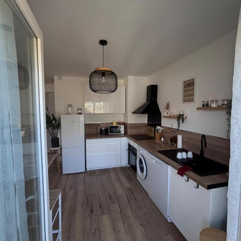 cocon nimois - clim et parking - Appartement 2 Chambres - 3