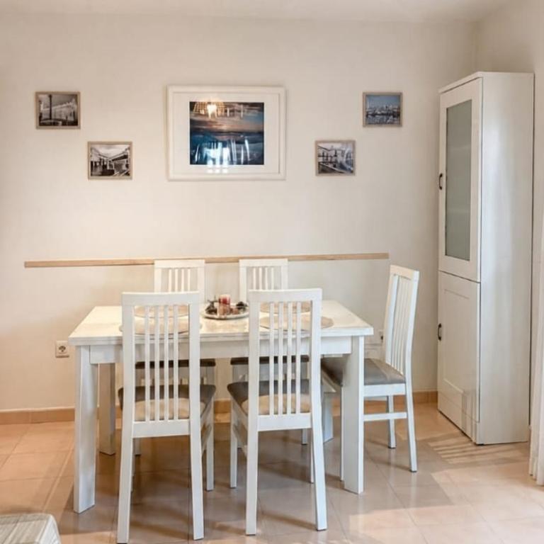 Luz y calma Conil-Apartamento nuevo con aire acondicionado- Ideal parejas - Apartamento de 1 dormitorio - 9