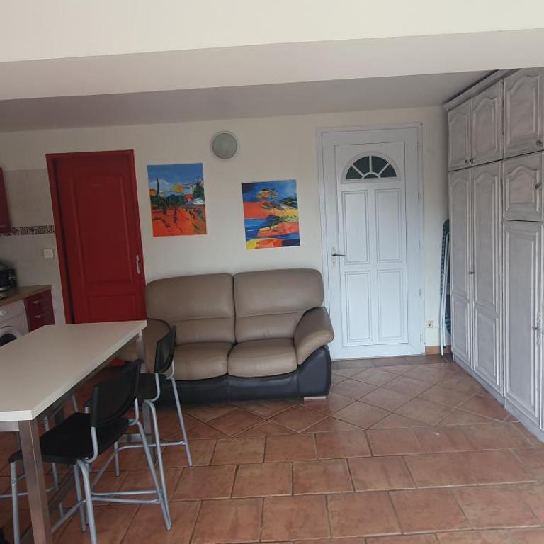 Rdc T2 37M2 5MN PLAGE - Appartement 1 Chambre - 13