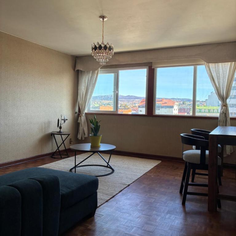central duplex punta arenas - Three-Bedroom Apartment with View - 6