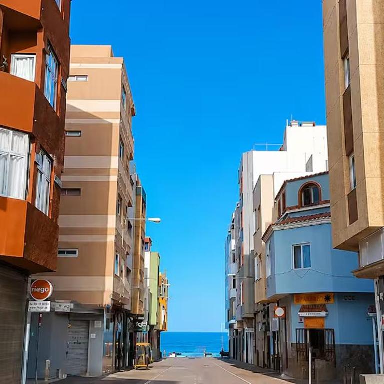 Minimalist Home Canteras Beach - Apartamento - 20