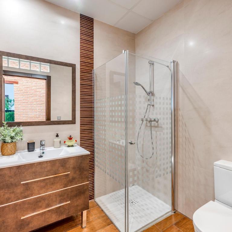 Villa in walking distance to amenities - Casa de 3 dormitorios - 21