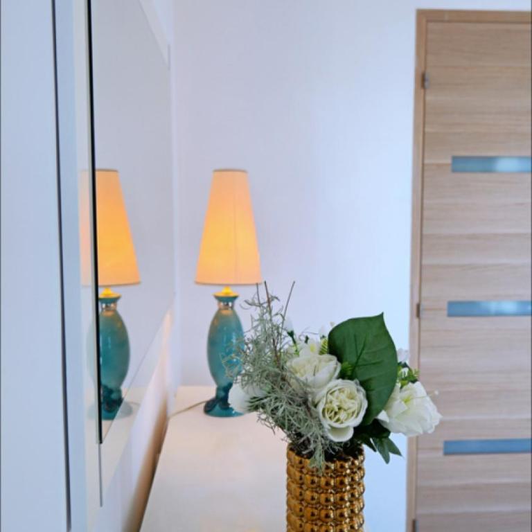 La Turbie Villa with Monaco Views, Pool & Sauna - Villa - 65