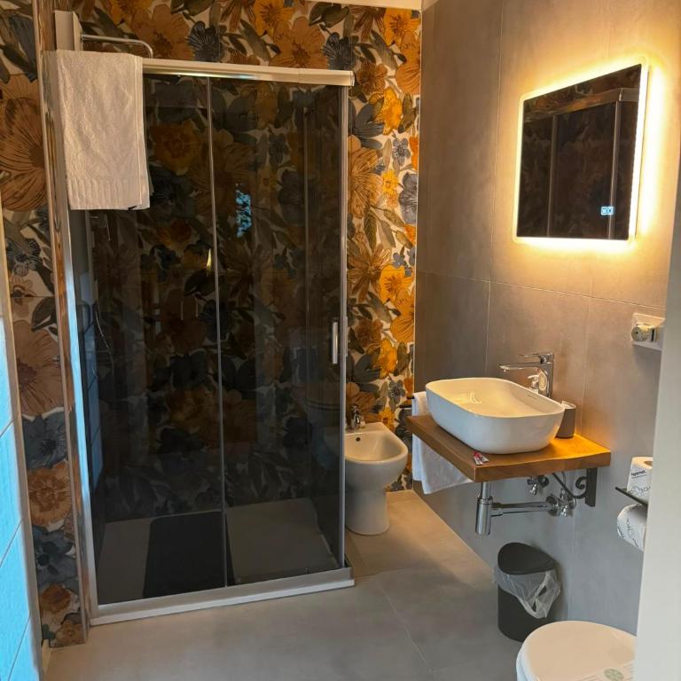 B&B EmySweet - Chambre Double avec Salle de Bains Privative - 3