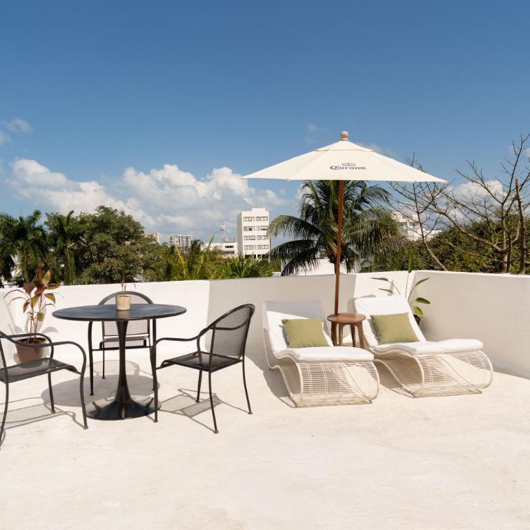 Enigmatic Boutique Hotel - Suite con terraza - 11