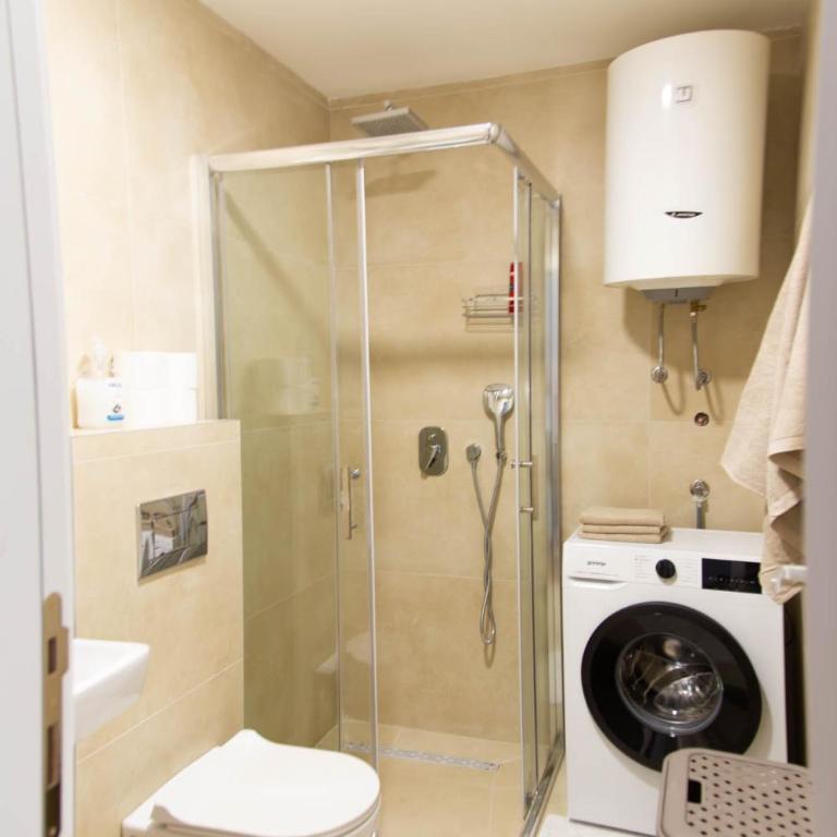 Tulip Apartments Podgorica - New Studio, Self Check-in, Airport Pickup - One-Bedroom Apartment - 38