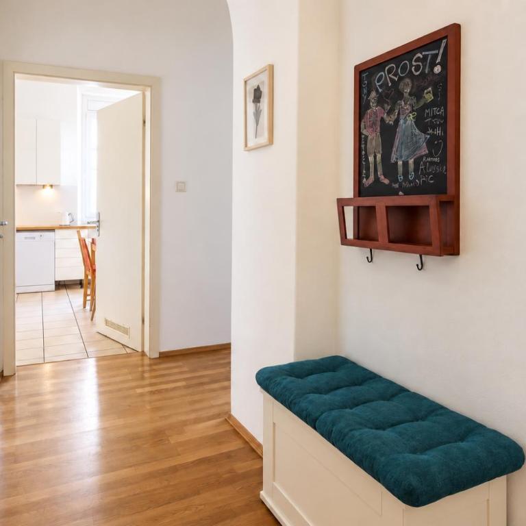 Spacious 3BR Apartment sleeps 10 NEAR Oktoberfest - Appartamento con 3 Camere da Letto - 9