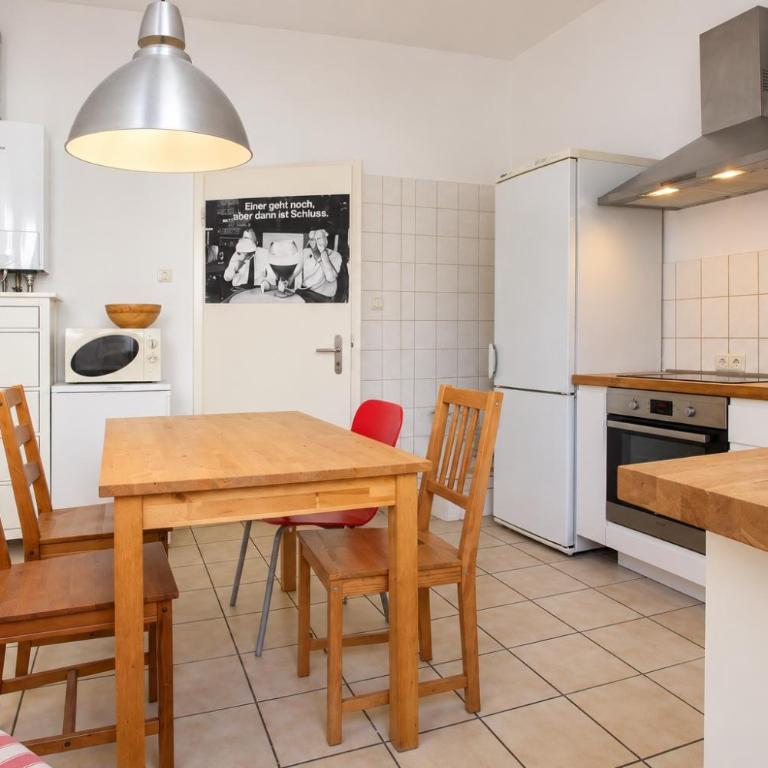 Spacious 3BR Apartment sleeps 10 NEAR Oktoberfest - Appartamento con 3 Camere da Letto - 11