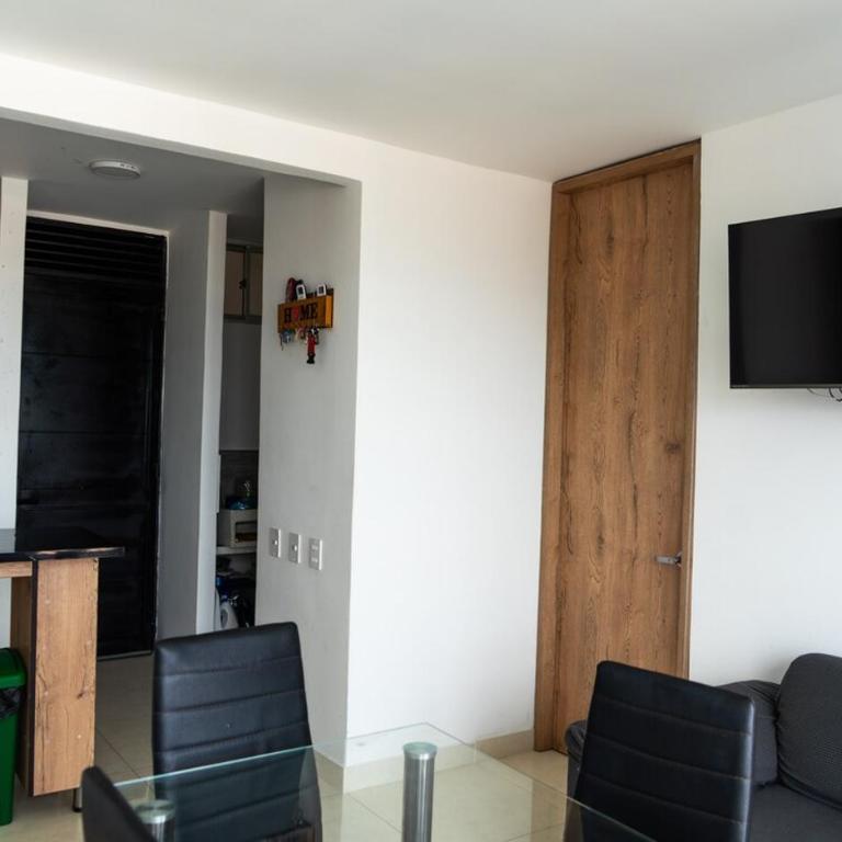 Apartamento en El Peñón, Girardot - Apartamento de 3 dormitorios - 25