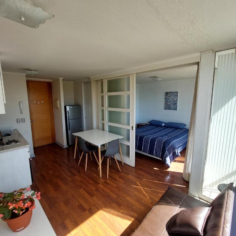 Departamento central cercano al metro y al terminal de buses - Apartamento de 1 dormitorio - 2