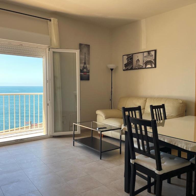 Cádiz frente al mar - Apartamento de 2 dormitorios - 2