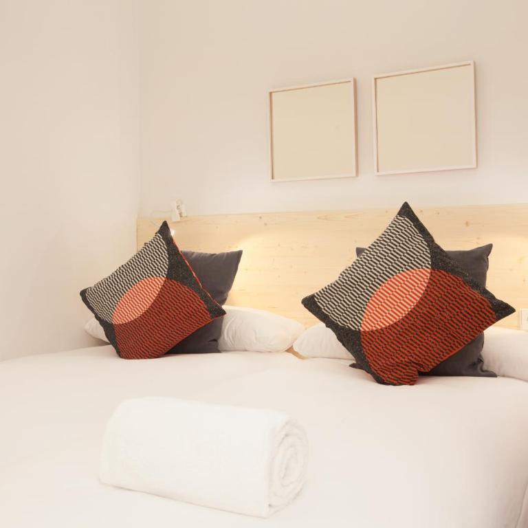 Canela Homes BARCELONA MACBA - Two-Bedroom Apartment - 10