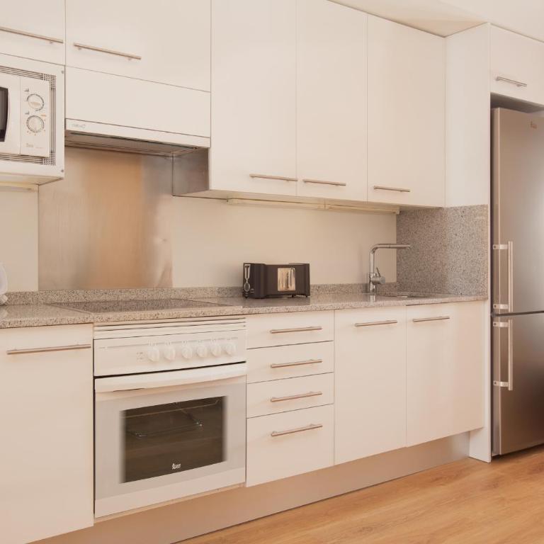Canela Homes BARCELONA MACBA - Two-Bedroom Apartment - 7