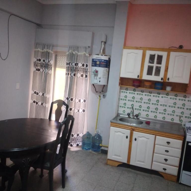 Departamento calle 4 - One-Bedroom Apartment - 6