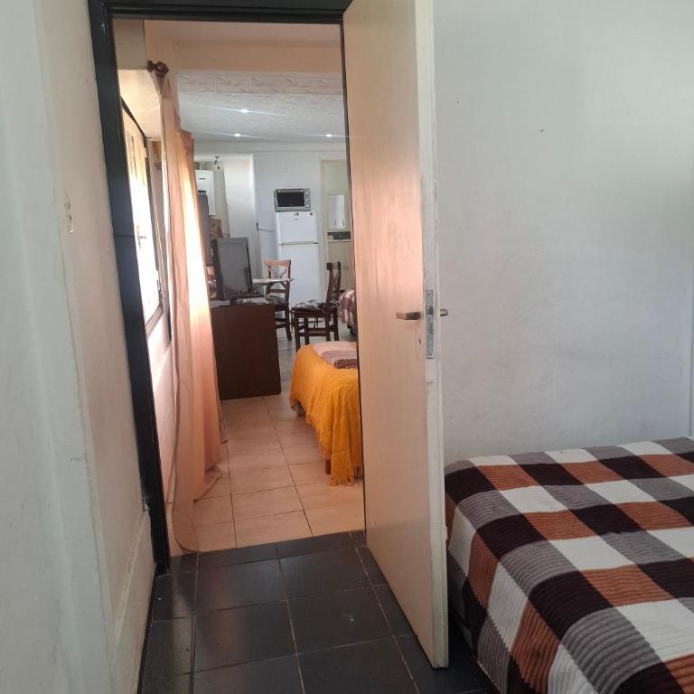 Alojamiemto temporario en Buenos Aires Casa con Jardín Hasta 7 huéspedes - Two-Bedroom Apartment - 2
