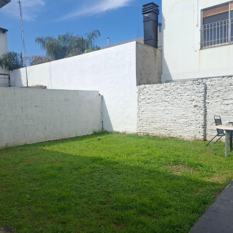 Alojamiemto temporario en Buenos Aires Casa con Jardín Hasta 7 huéspedes - Two-Bedroom Apartment - 11