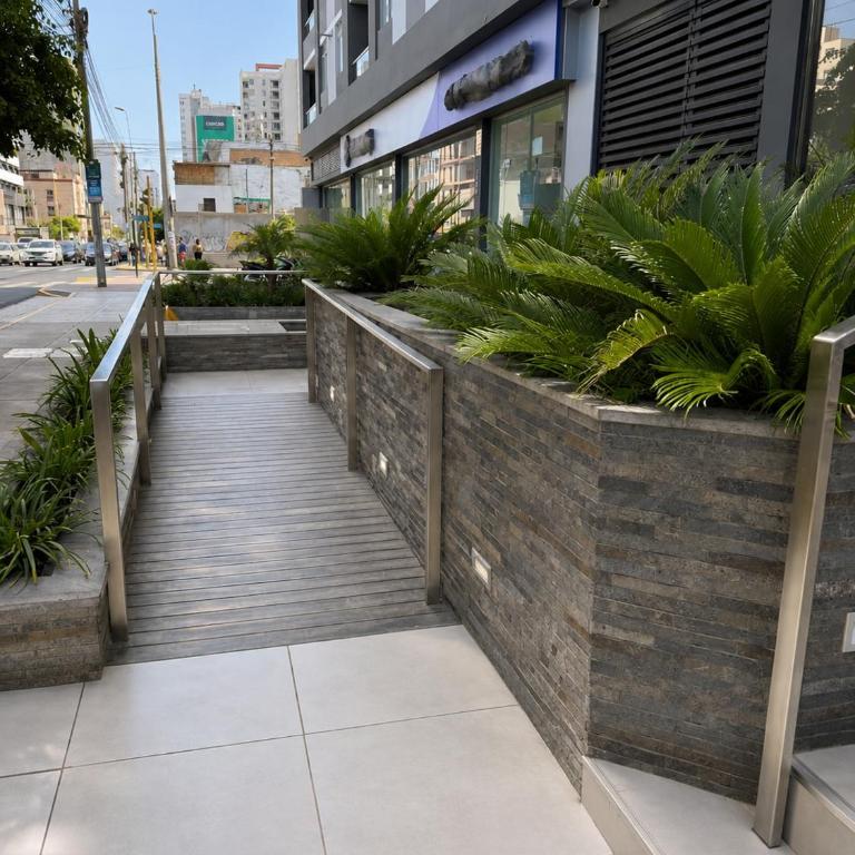 Downtown 2-Bedroom Apartment Rebagliati National Stadium - Apartamento Superior de 2 dormitorios - 10