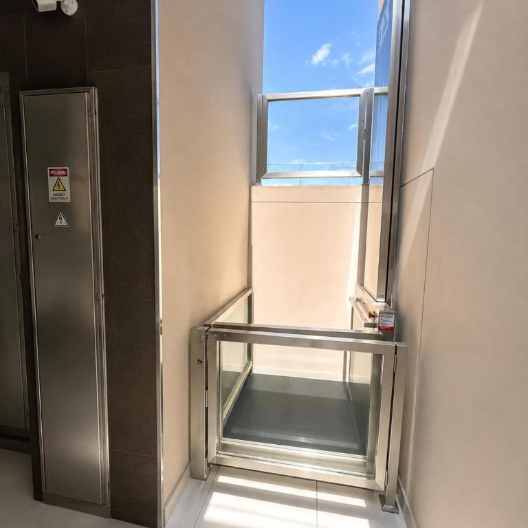 Downtown 2-Bedroom Apartment Rebagliati National Stadium - Apartamento Superior de 2 dormitorios - 21