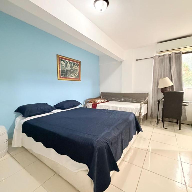 Hotel Arthaus - Triple Room - 10