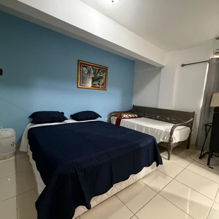 Hotel Arthaus - Triple Room - 1