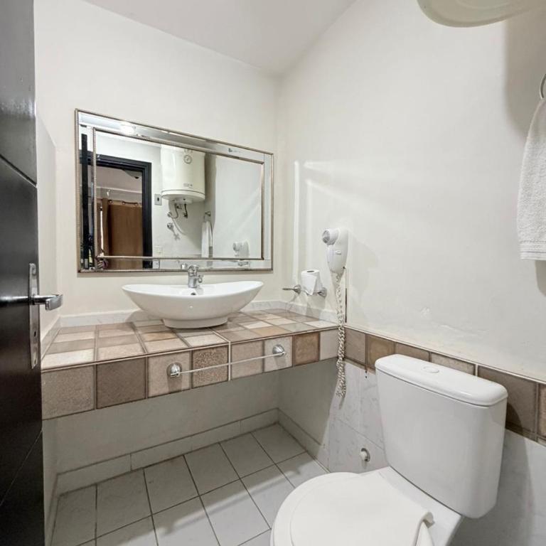 Hotel Arthaus - Double Room - 7
