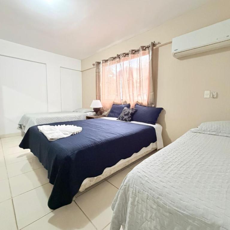 Hotel Arthaus - Quadruple Room - 8