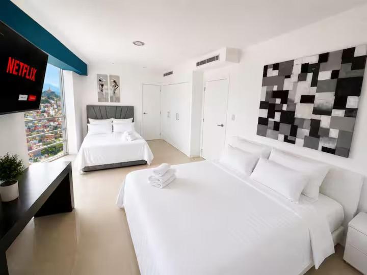 Suite Vista al Río con Piscina, Gym y Jacuzzi RF1-1107 - Apartamento de 1 dormitorio con vistas al río - 12