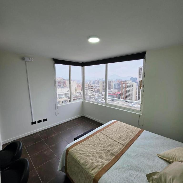 Amplio alojamiento con balcón cerca de La Moneda - Apartment with City View - 17