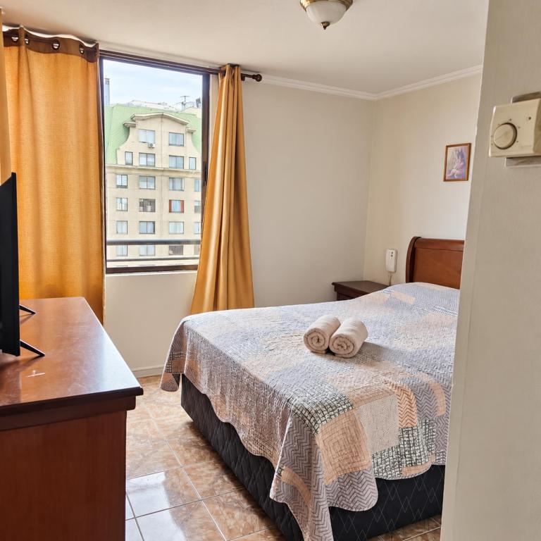 Departamento Hermosa Vista y Ubicación, Las Condes - Three-Bedroom Apartment - 25