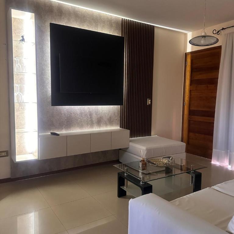 Agradable y Completo Departamento Céntrico - Two-Bedroom Apartment - 16