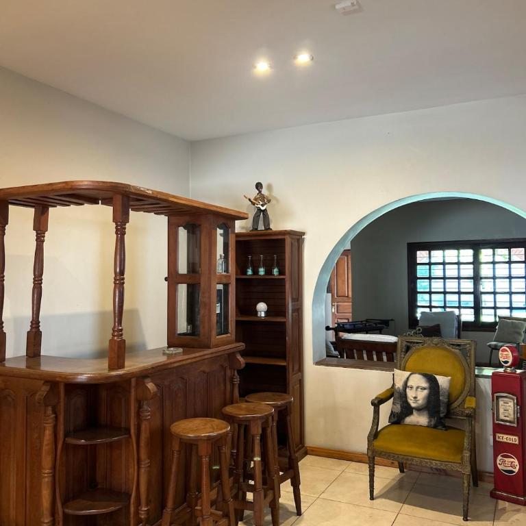 Importante casa en Fisherton - Four-Bedroom House - 17