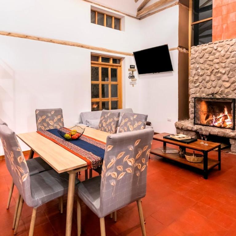 KINTU Ecolodge - Four-Bedroom House - 10