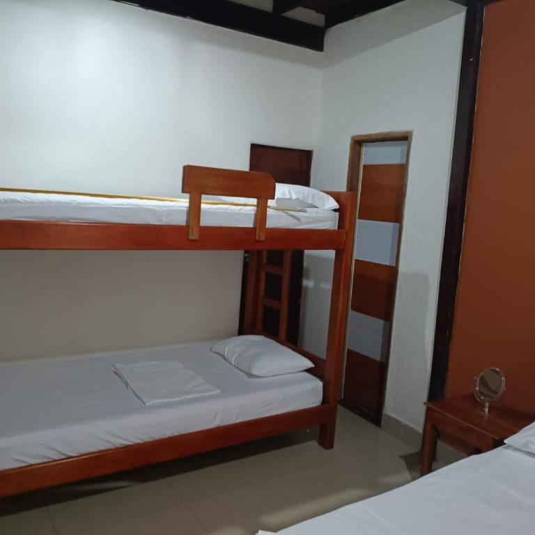 Hostal Brisa y Mar - Habitación Triple Confort - 3