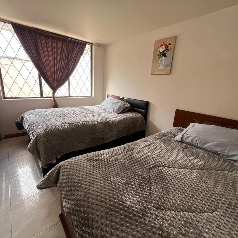 Mini Departamento en Tulcán - Suite Familiar - 5