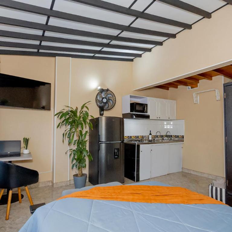 Nice suite in Belén Medellín, Colombia - One-Bedroom Apartment - 8