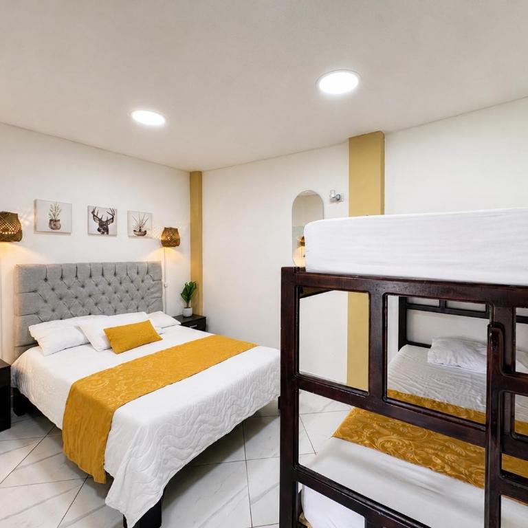 HOTEL HERMOSO CARIBE - Habitación Cuádruple con baño privado - 1